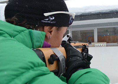Biathlón láser en la Escuela de Esquí nórdico Somport