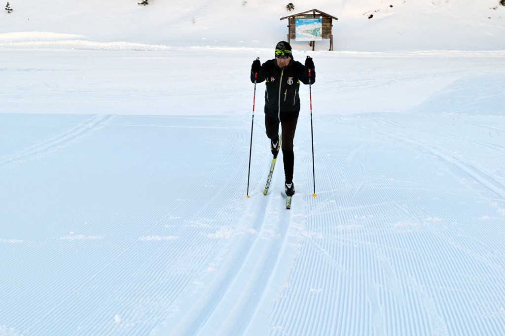 La Escuela Esquí Nórdico Somport (EENS) es una empresa especializada en la enseñanza del Esquí de Fondo y otras disciplinas Nórdicas como el biathlón o las excursiones con raquetas de nieve.