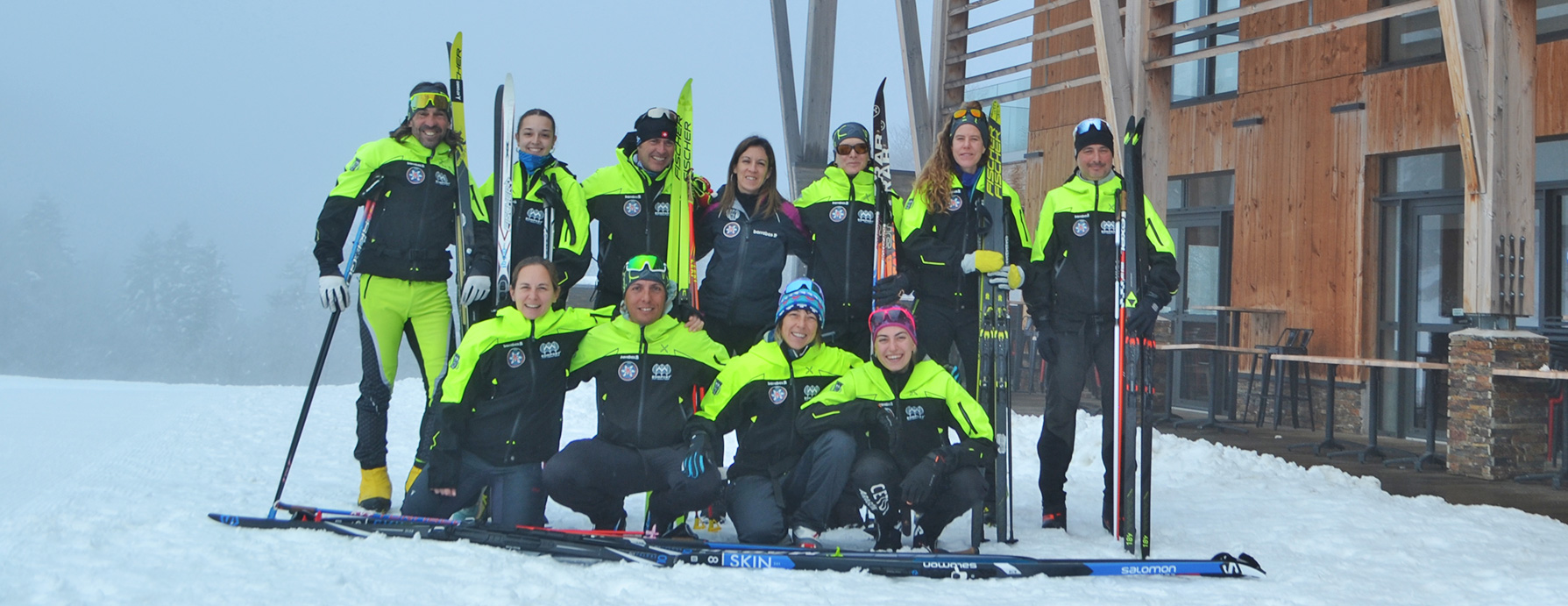 Profesores y equipo de la Escuela Esquí Nórdico Somport