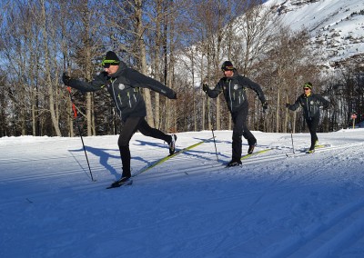 La Escuela Esquí Nórdico Somport (EENS) es una empresa especializada en la enseñanza del Esquí de Fondo y otras disciplinas Nórdicas como el biathlón o las excursiones con raquetas de nieve.