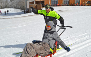 Esquí nórdico adaptado en Pirineos, para una experiencia accesible e inclusiva