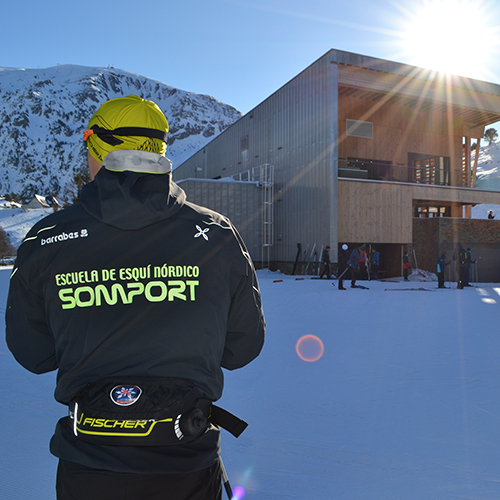 LA ESCUELA  Empresa especializada en la enseñanza del Esquí de Fondo y otras disciplinas nórdicas.