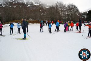 Cursos grupos SKI-4 Disfruta de un curso de 2 ó 4 días consecutivos dirigido a grupos reducidos que quieran iniciar o perfeccionar su nivel de esquí a un precio económico.