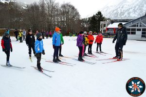 Cursos grupos SKI-4 Disfruta de un curso de 2 ó 4 días consecutivos dirigido a grupos reducidos que quieran iniciar o perfeccionar su nivel de esquí a un precio económico.